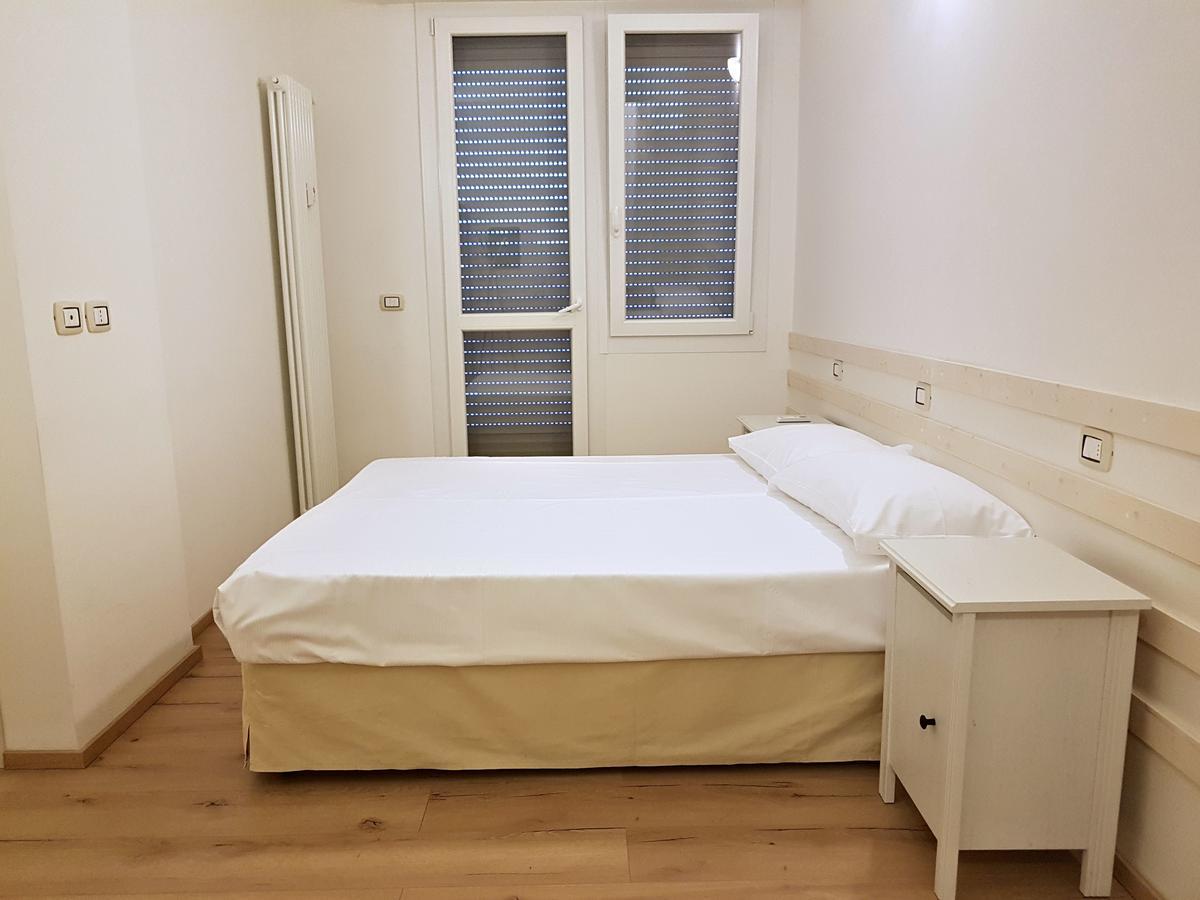 La Camera Bologna-Stazione Affittaly Rooms Екстериор снимка