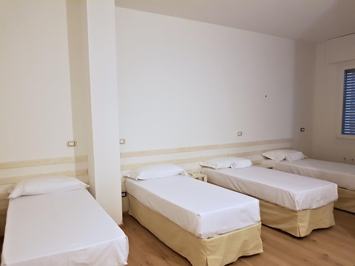 La Camera Bologna-Stazione Affittaly Rooms Екстериор снимка